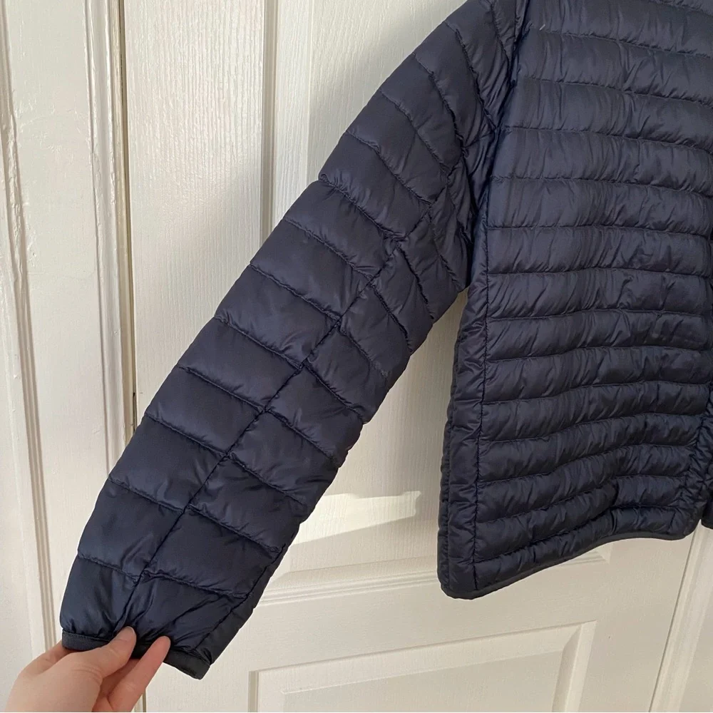 Uniqlo made nylon